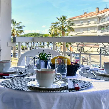 Le Vieux Port-1 By Interhome * Сен-Рафаэль